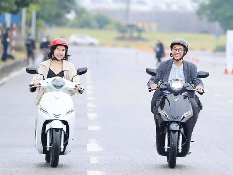 Bùng nổ xu hướng du lịch xanh tại Huế: Tổng hợp 5 tin tức mới nhất về dịch vụ xe máy điện và công nghệ đổi pin
